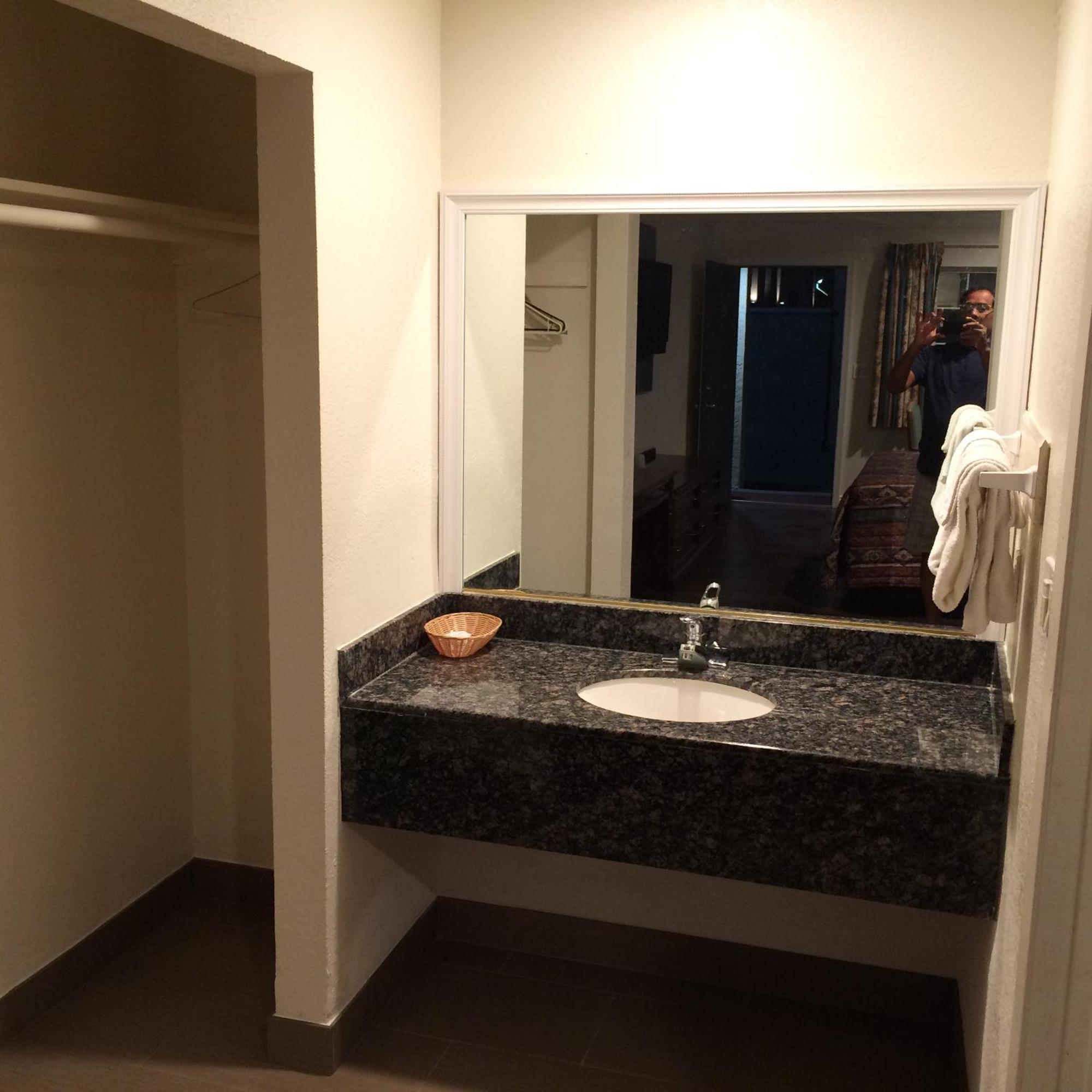 Royal Inn Lomita Cameră foto